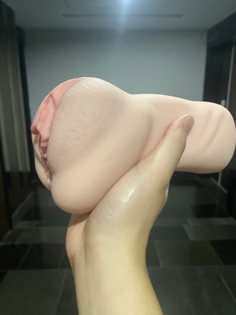 Âm Đạo Giả 4D Silicon Nguyên Khối Mềm Mịn Siêu Khít