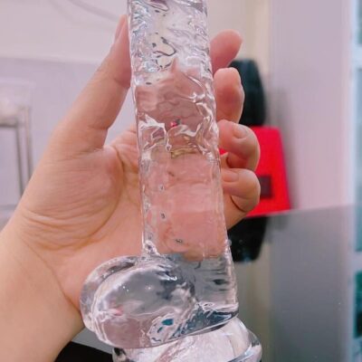 dương vật giả silicone trong suốt