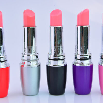 trứng rung hình cây son