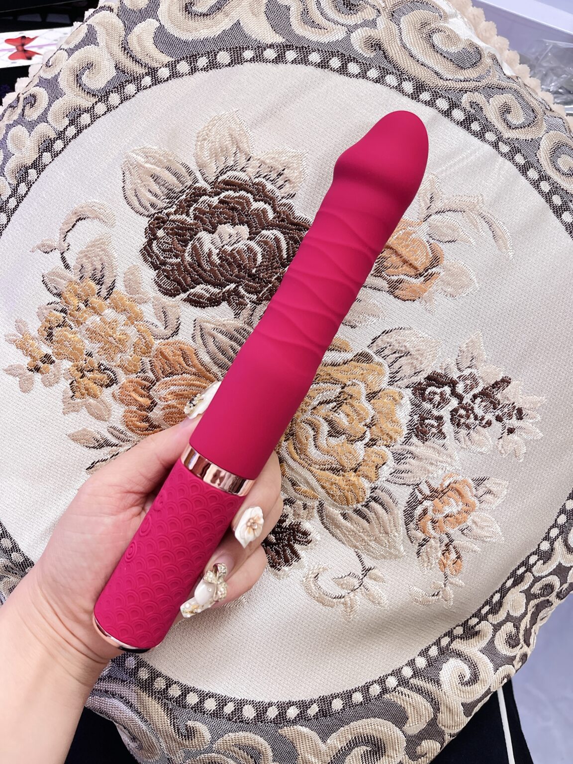 dương vật giả rung thụt tỏa nhiệt ngụy trang