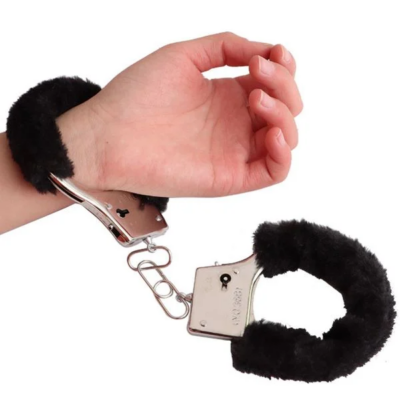 Còng Tay BDSM Lót Lông Trải Nghiệm Bạo Dâm Cực Kích Thích