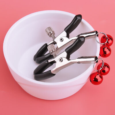 kẹp ti chuông bdsm