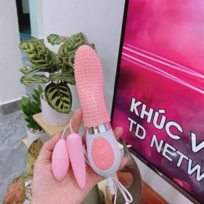 lưỡi liếm kết hợp trứng rung 2 đầu