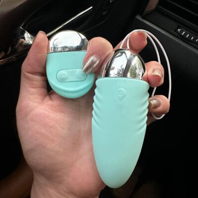 trứng rung silicon điều khiển từ xa