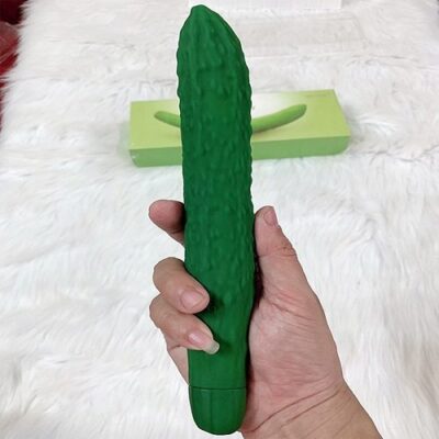 dương vật giả trái dưa leo